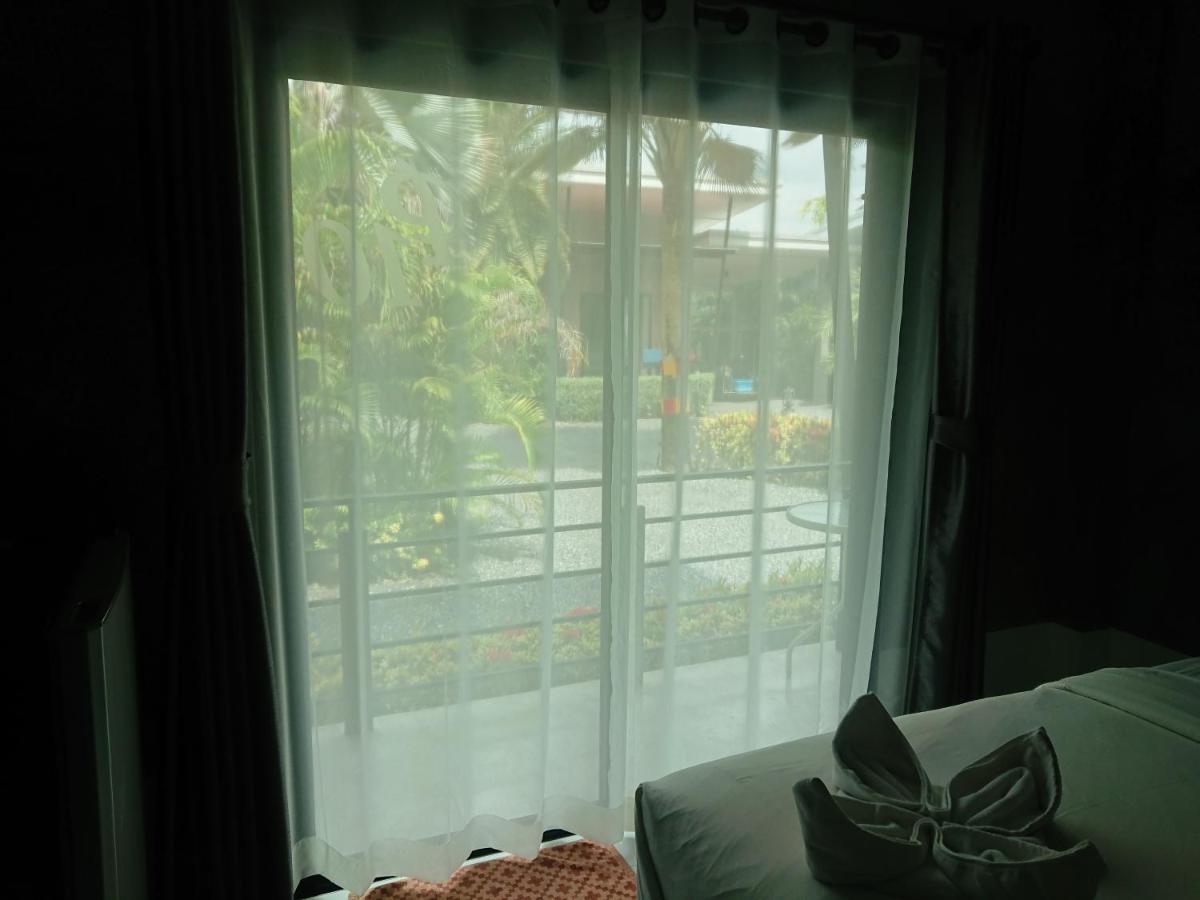 Lopburi Palm Resort Exterior foto