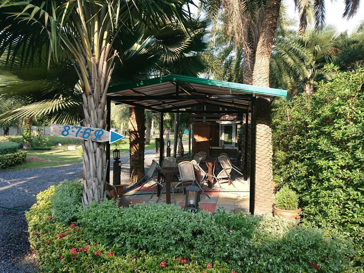 Lopburi Palm Resort Exterior foto