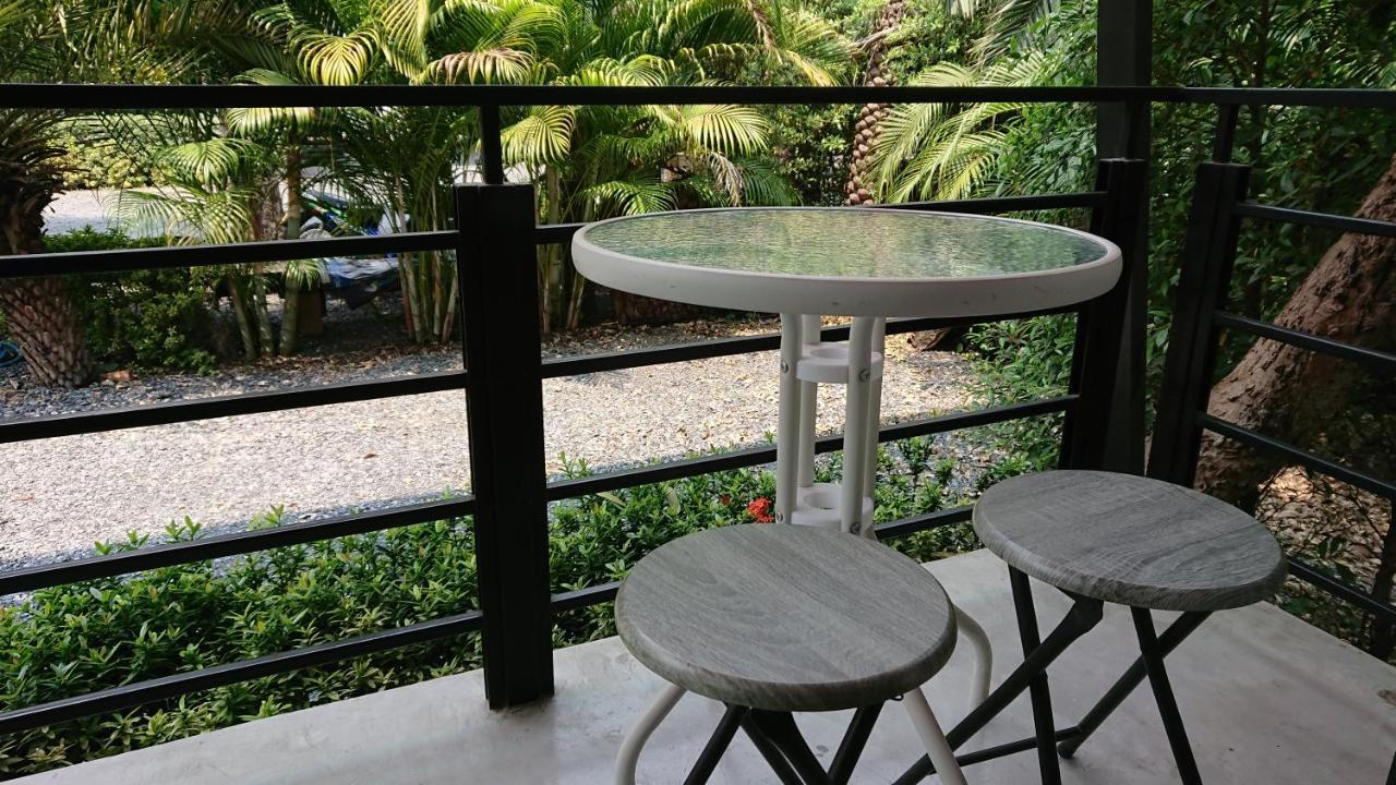 Lopburi Palm Resort Exterior foto